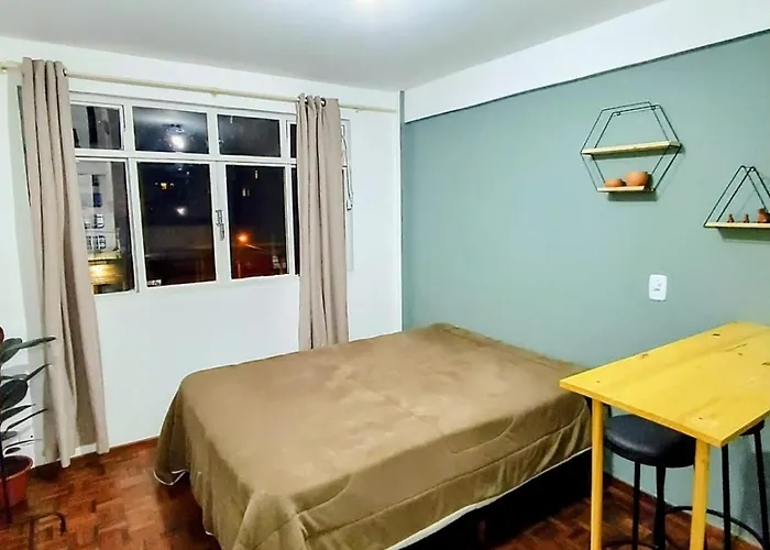 Estudio No Centro De Curitiba