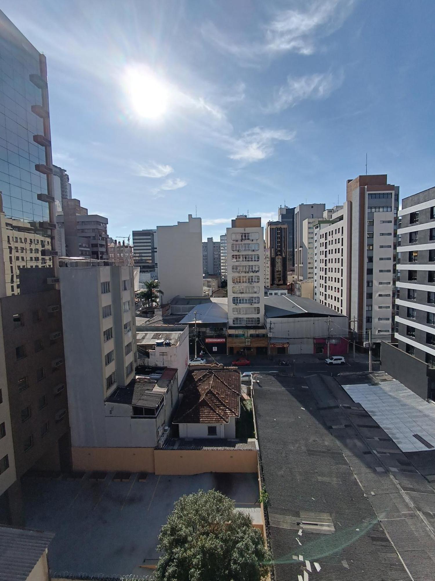 Apartment Estudio No Centro De Curitiba