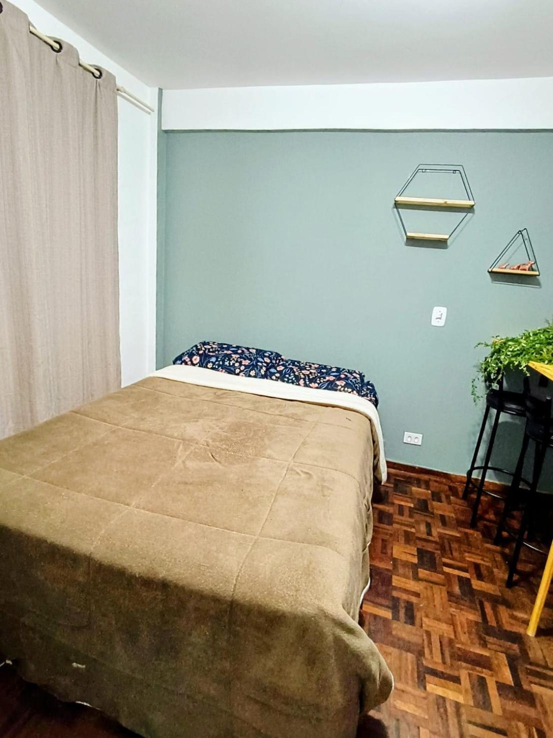 Estudio No Centro De * Curitiba